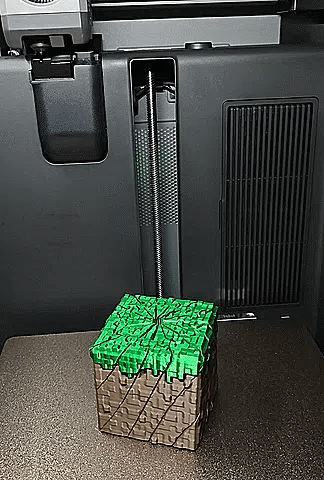 Grass Block Twisty Fidget