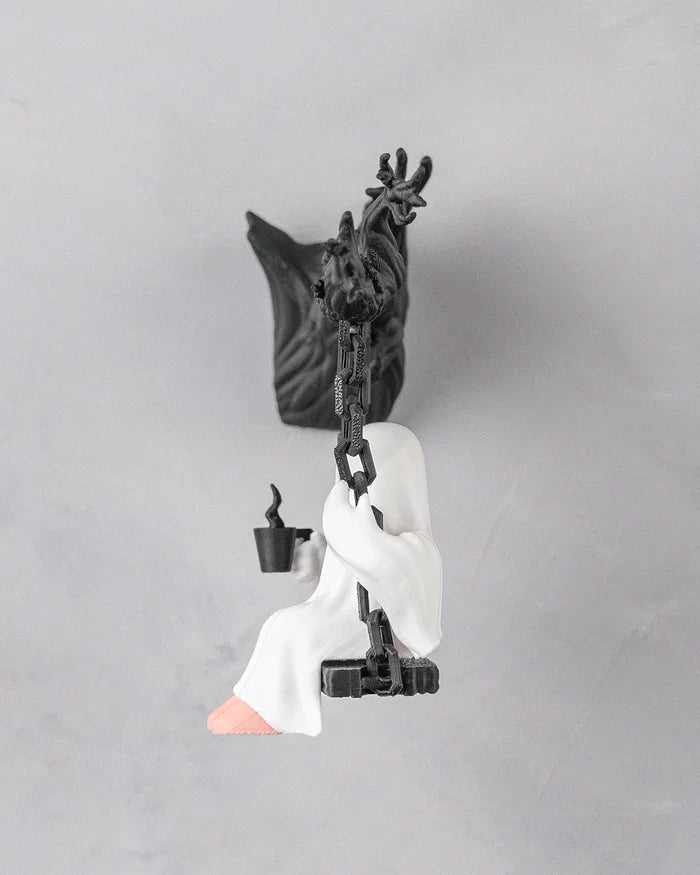 Ghost on a Swing – Spooky Wall Mount Decor