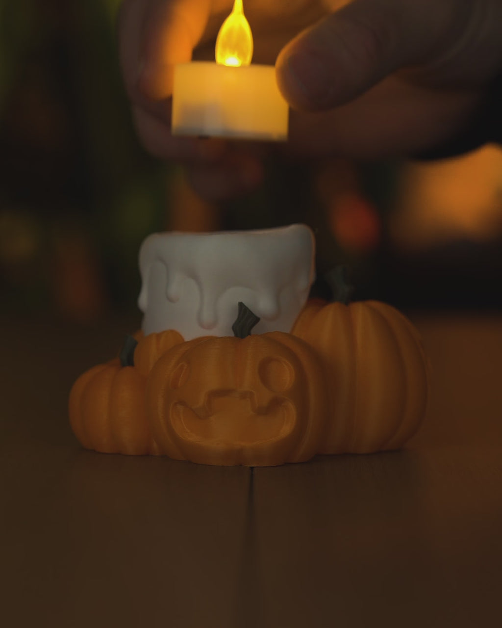 Candlelight Pumpkins – Tabletop Decor