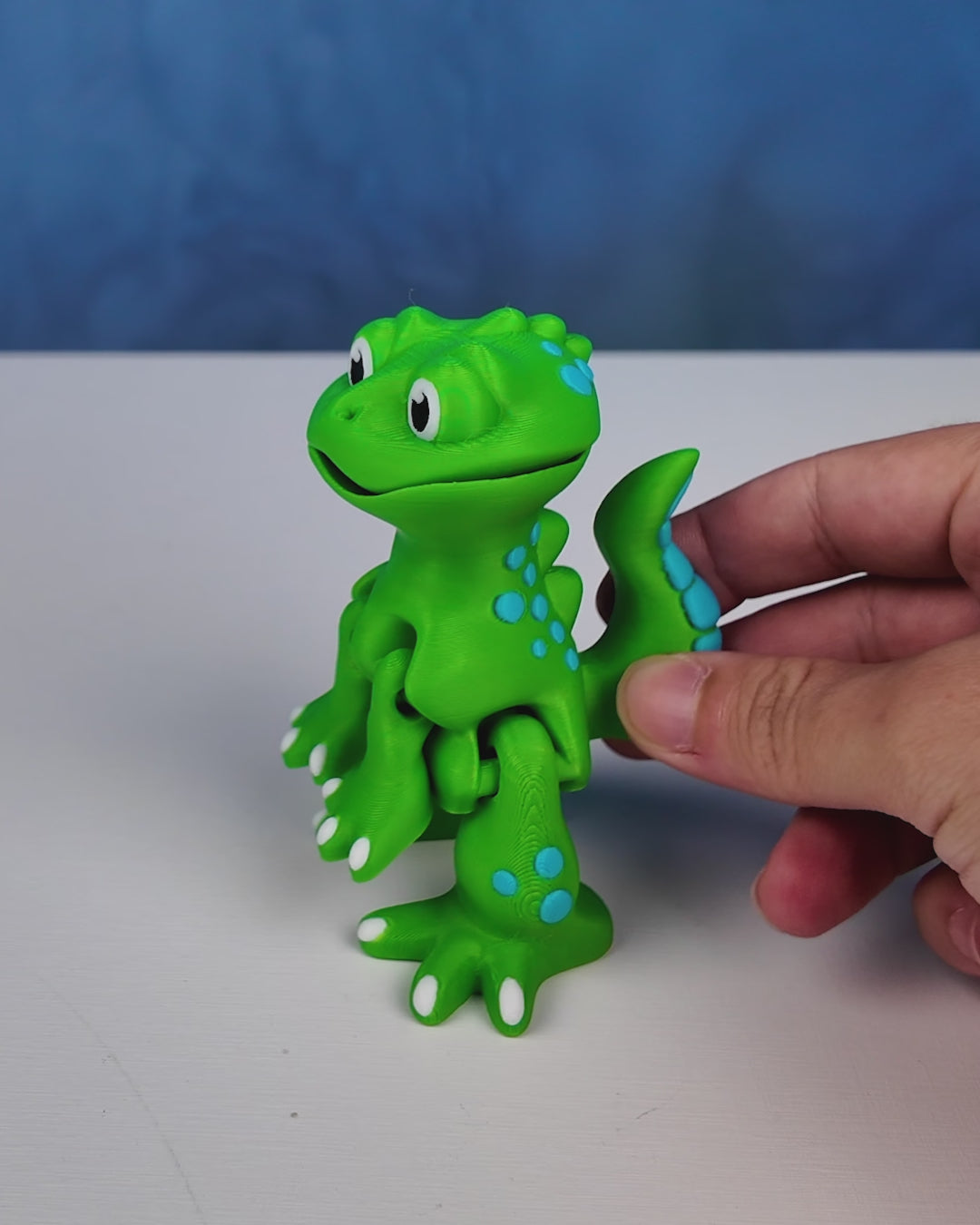 Gecko Flexi Lizard – Articulated Desk Companion